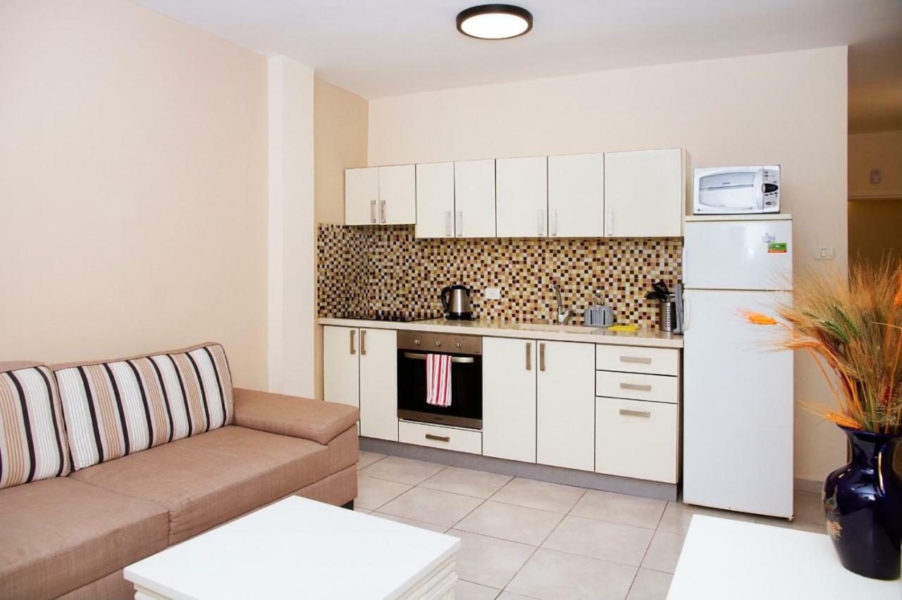 Apartment Bally Бат Ям Екстериор снимка